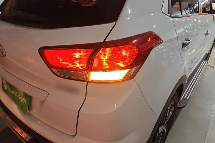 Used Hyundai ix25 2017 1.6L Automatic Smart Version Right Rear Taillight