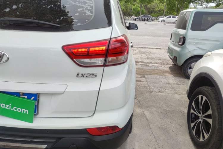 Used Hyundai ix25 2017 1.4T Automatic Smart Version Right Rear Taillight