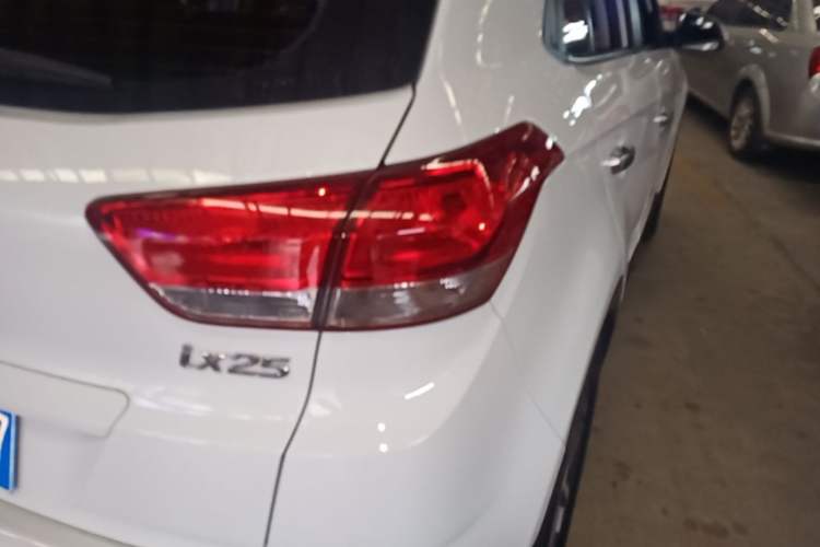 Used Hyundai ix25 2017 1.6L Automatic Smart Version Right Rear Taillight