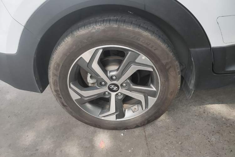 Used Hyundai ix25 2017 1.6L Automatic Smart Version Right Rear Wheel Hub