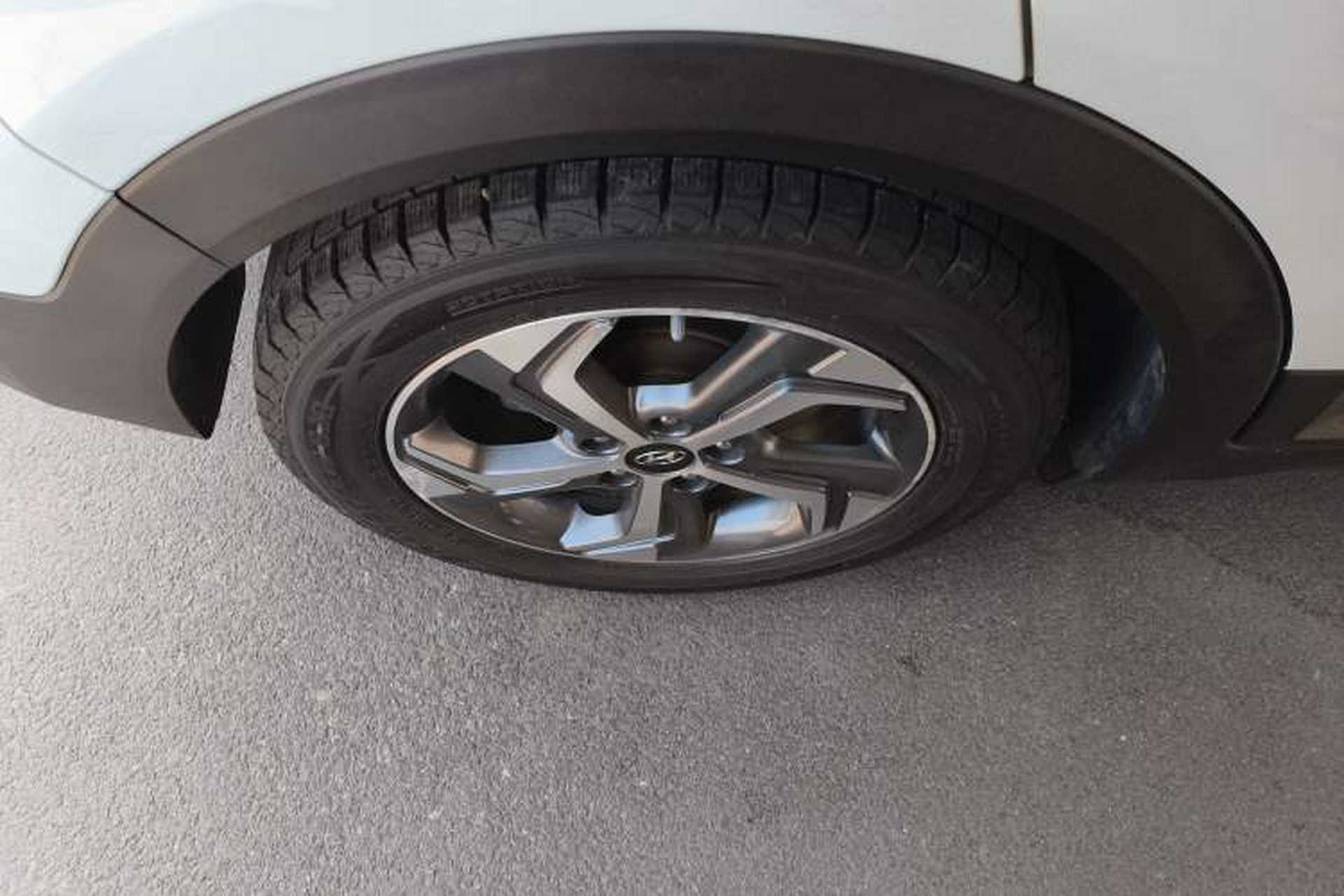 Used Hyundai ix25 2017 1.6L Automatic Smart Version Right Rear Wheel Hub