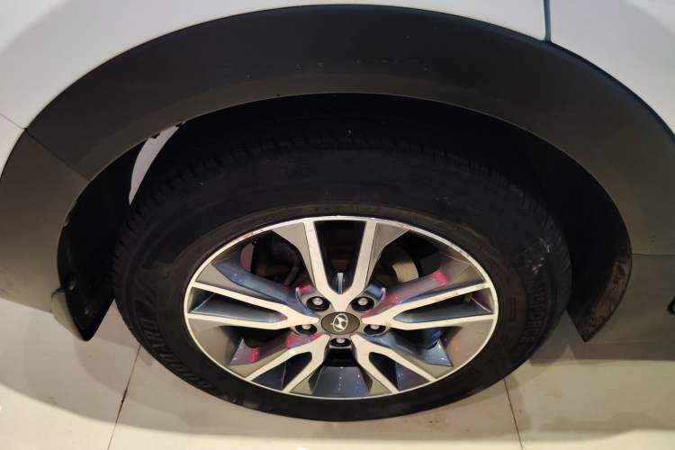 Used Hyundai ix25 2017 1.4T Automatic Smart Version Right Rear Wheel Hub