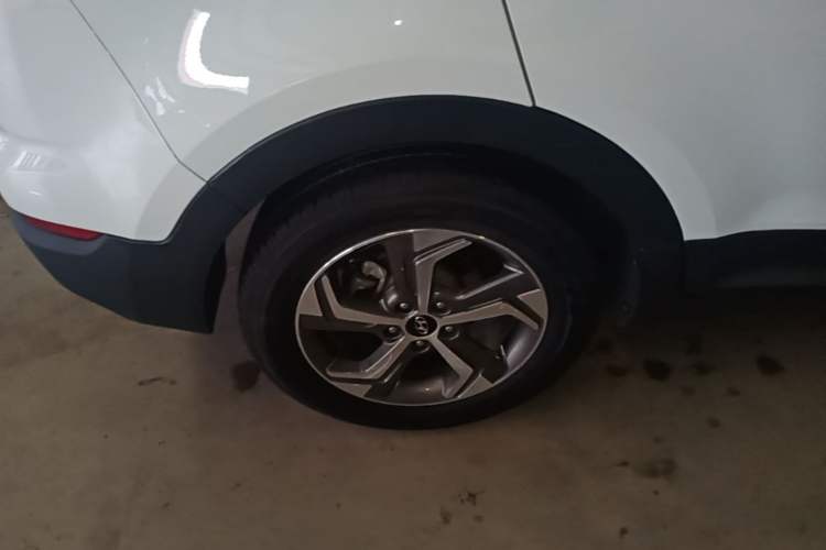 Used Hyundai ix25 2017 1.6L Automatic Smart Version Right Rear Wheel Hub