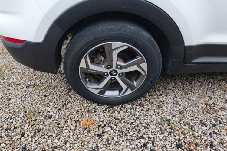 Used Hyundai ix25 2017 1.6L Automatic Smart Version Right Rear Wheel Hub