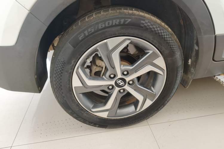 Used Hyundai ix25 2017 1.6L Automatic Smart Version Right Rear Wheel Hub
