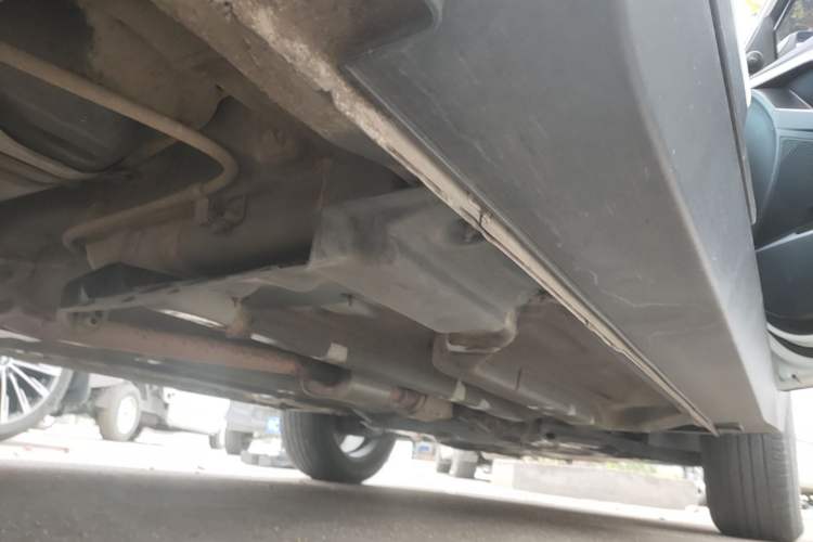 Used Hyundai ix25 2017 1.6L Automatic Smart Version Right Side Sill