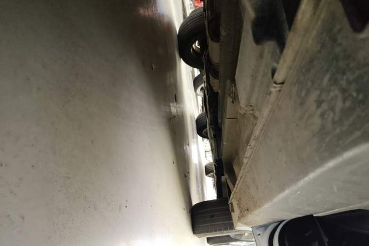 Used Hyundai ix25 2017 1.6L Automatic Smart Version Right Side Sill