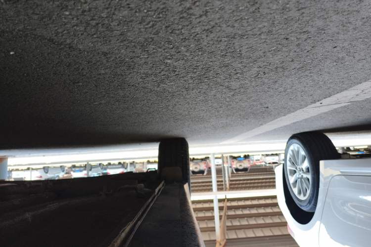 Used Hyundai ix25 2017 1.6L Automatic Smart Version Right Side Sill