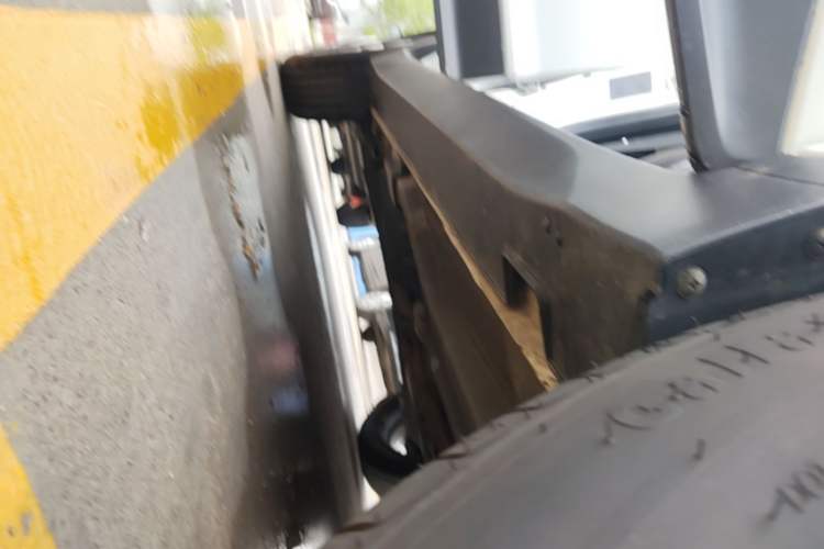 Used Hyundai ix25 2017 1.6L Automatic Smart Version Right Side Sill