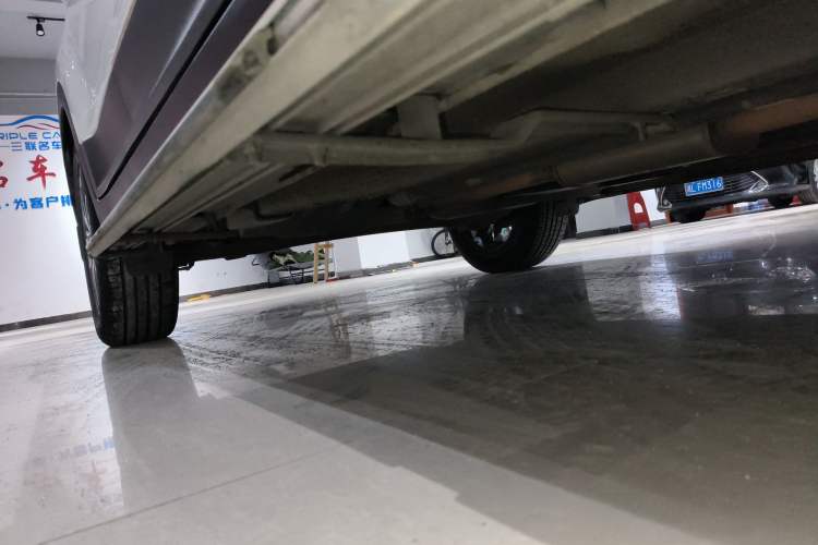 Used Hyundai ix25 2017 1.4T Automatic Smart Version Right Side Sill