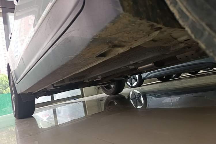 Used Hyundai ix25 2017 1.6L Automatic Smart Version Right Side Sill