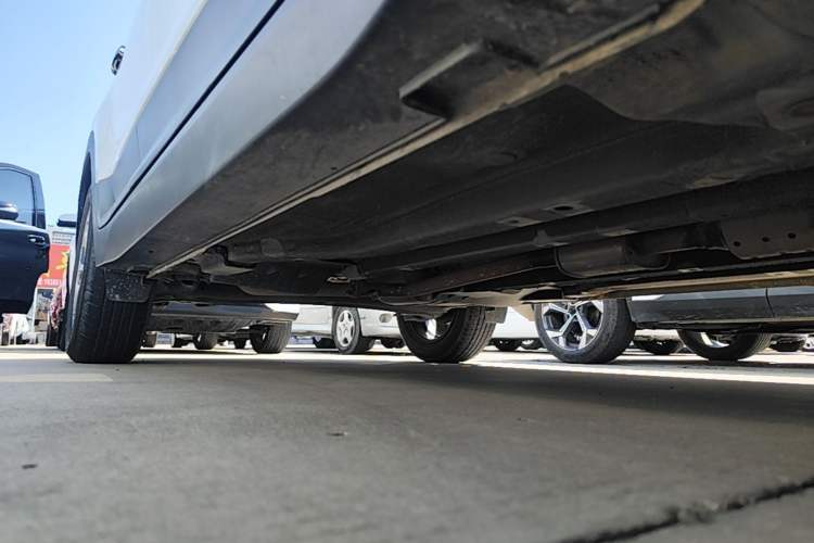 Used Hyundai ix25 2017 1.6L Automatic Smart Version Right Side Sill