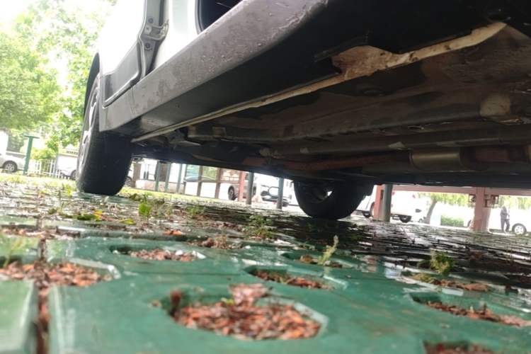 Used Hyundai ix25 2017 1.6L Automatic Smart Version Right Side Sill