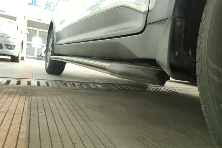 Used Hyundai ix25 2017 1.4T Automatic Smart Version Right Side Sill