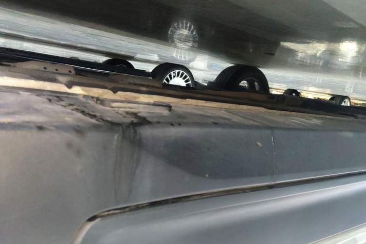 Used Hyundai ix25 2017 1.6L Automatic Smart Version Right Side Sill