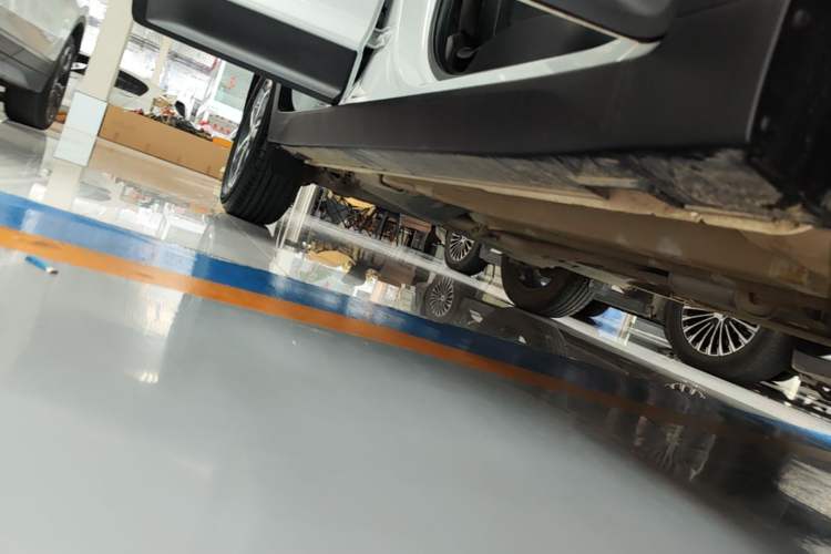 Used Hyundai ix25 2017 1.6L Automatic Smart Version Right Side Sill