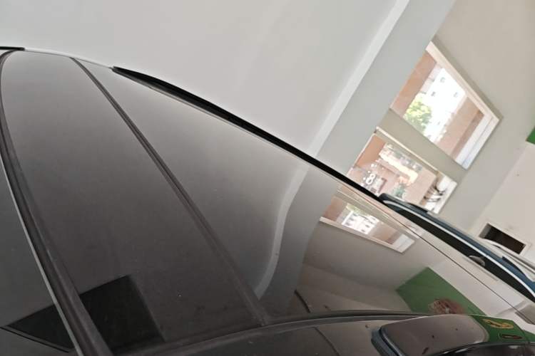 Used Hyundai ix25 2017 1.6L Automatic Smart Version Roof