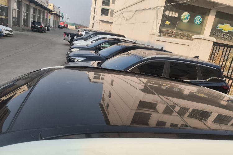 Used Hyundai ix25 2017 1.6L Automatic Smart Version Roof