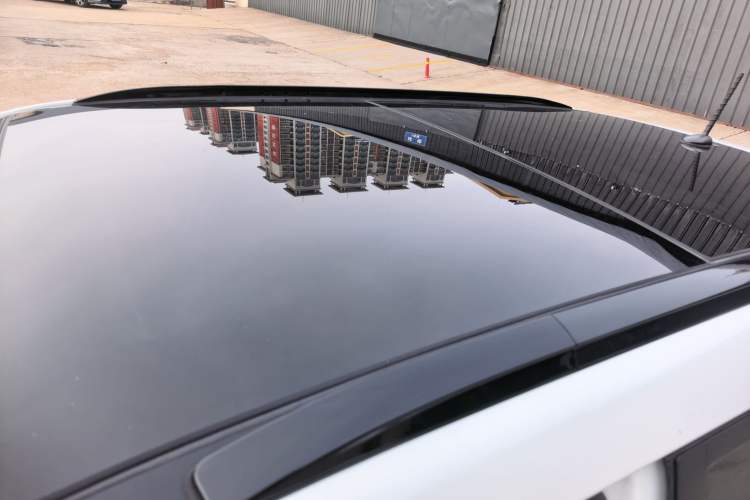 Used Hyundai ix25 2017 1.6L Automatic Smart Version Roof