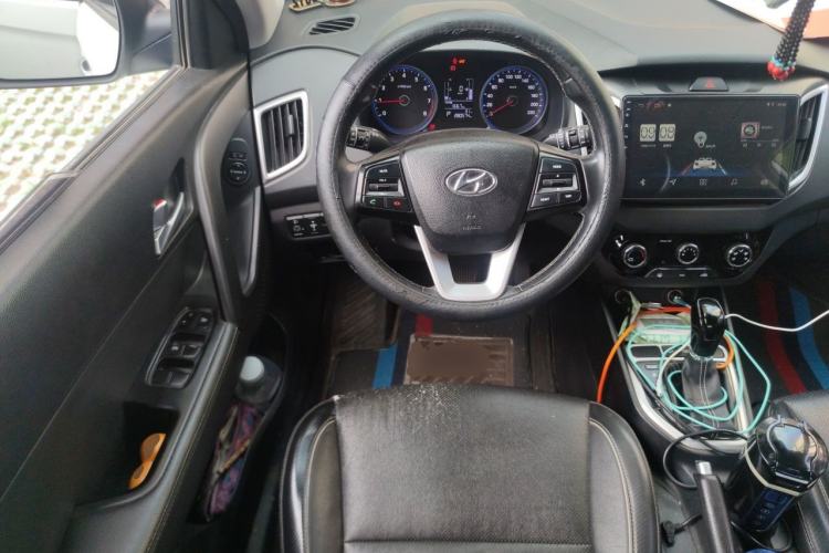 Used Hyundai ix25 2017 1.6L Automatic Smart Version Steering Wheel