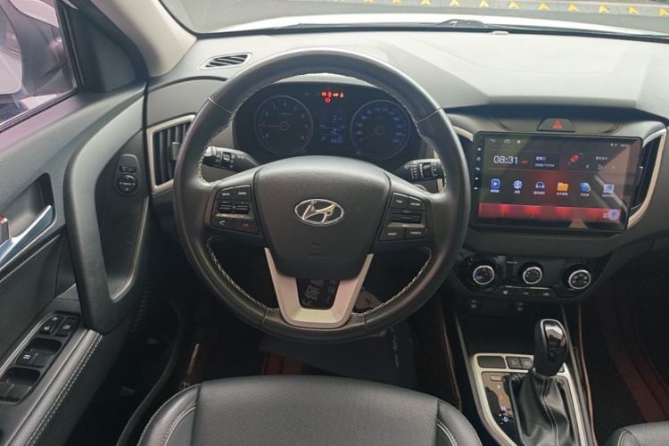 Used Hyundai ix25 2017 1.6L Automatic Smart Version Steering Wheel