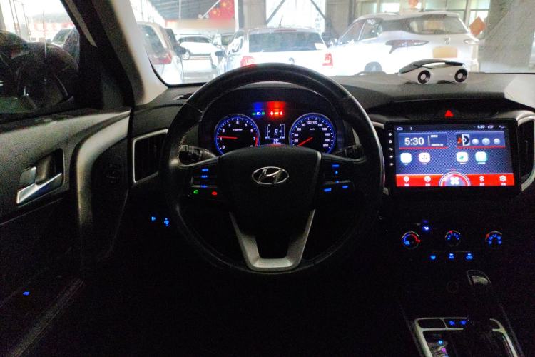 Used Hyundai ix25 2017 1.6L Automatic Smart Version Steering Wheel
