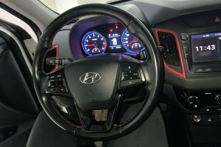 Used Hyundai ix25 2017 1.4T Automatic Smart Version Steering Wheel