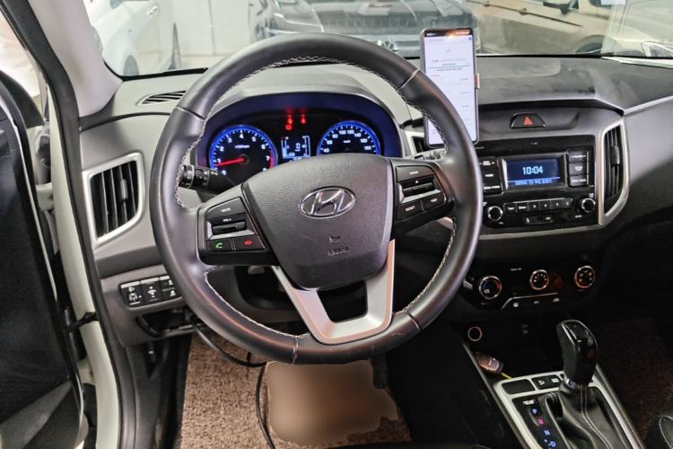 Used Hyundai ix25 2017 1.6L Automatic Smart Version Steering Wheel