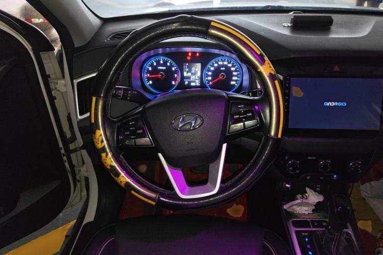 Used Hyundai ix25 2017 1.6L Automatic Smart Version Steering Wheel
