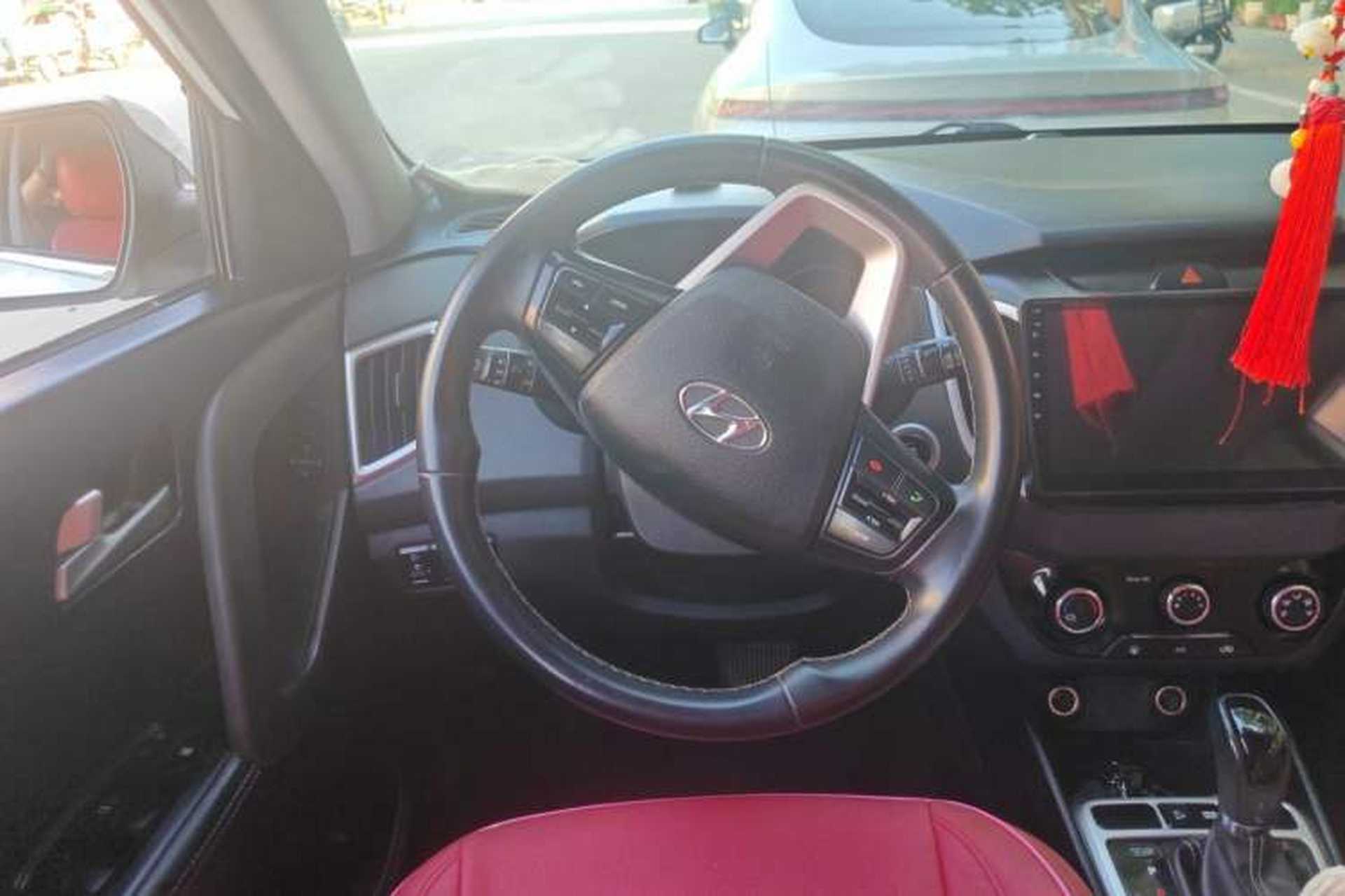 Used Hyundai ix25 2017 1.6L Automatic Smart Version Steering Wheel