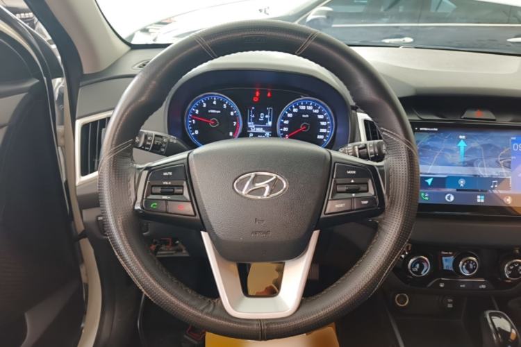 Used Hyundai ix25 2017 1.6L Automatic Smart Version Steering Wheel