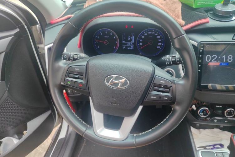 Used Hyundai ix25 2017 1.6L Automatic Smart Version Steering Wheel
