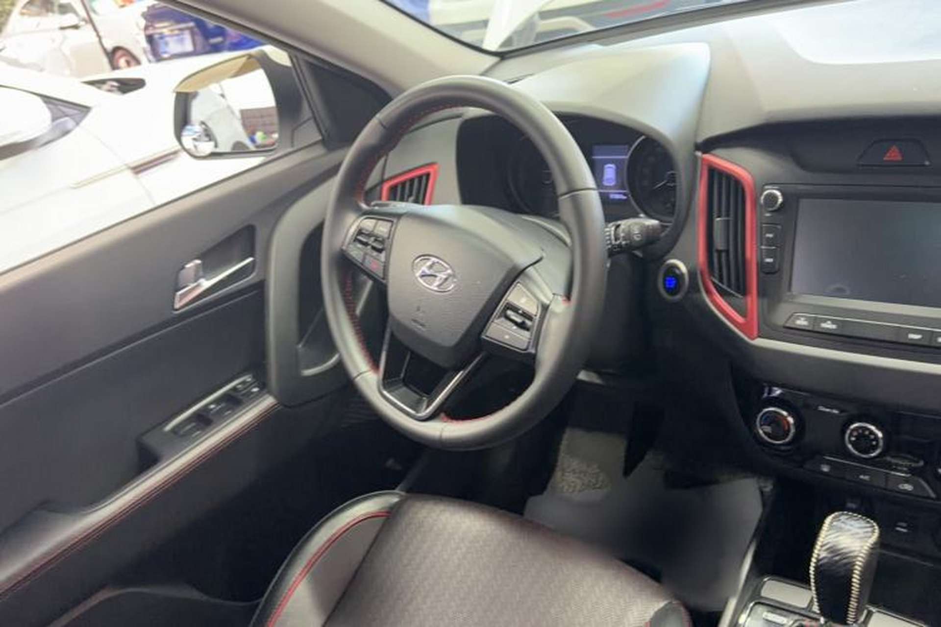 Used Hyundai ix25 2017 1.4T Automatic Smart Version Steering Wheel