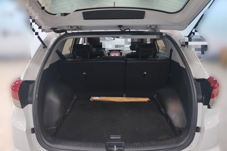 Used Hyundai ix25 2017 1.6L Automatic Smart Version Trunk