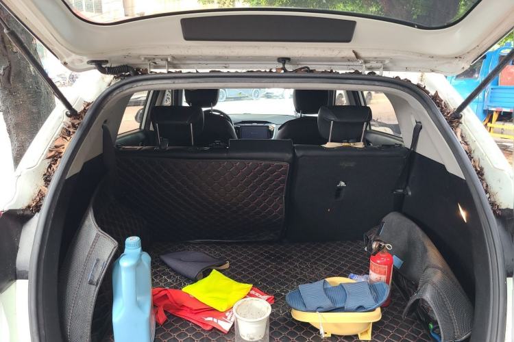 Used Hyundai ix25 2017 1.6L Automatic Smart Version Trunk