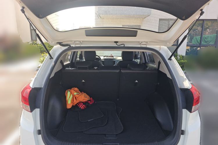 Used Hyundai ix25 2017 1.4T Automatic Smart Version Trunk