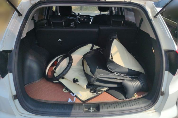 Used Hyundai ix25 2017 1.6L Automatic Smart Version Trunk