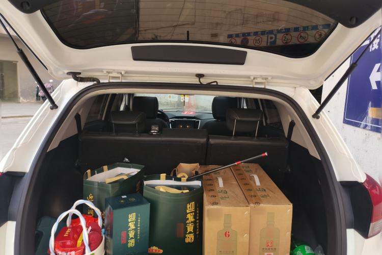 Used Hyundai ix25 2017 1.6L Automatic Smart Version Trunk