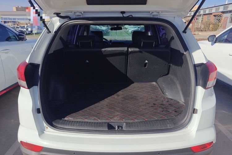 Used Hyundai ix25 2017 1.6L Automatic Smart Version Trunk
