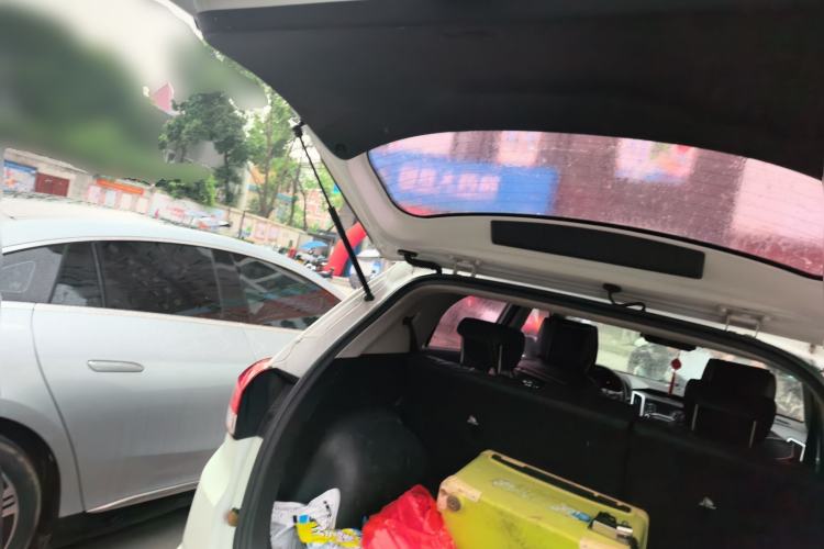 Used Hyundai ix25 2017 1.6L Automatic Smart Version Trunk