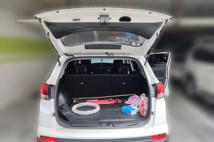 Used Hyundai ix25 2017 1.6L Automatic Smart Version Trunk
