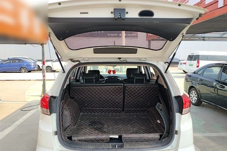 Used Hyundai ix25 2017 1.6L Automatic Smart Version Trunk
