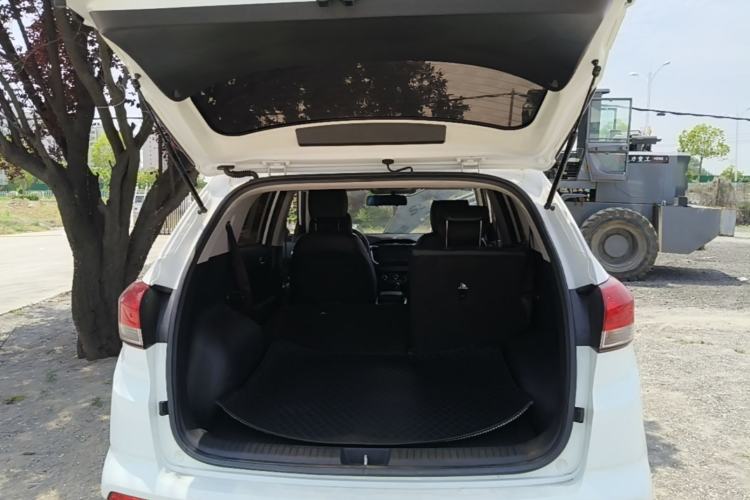 Used Hyundai ix25 2017 1.6L Automatic Smart Version Trunk