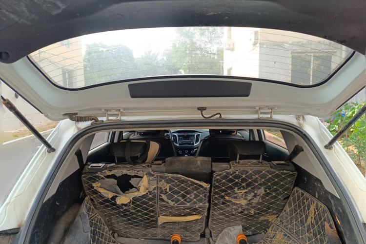 Used Hyundai ix25 2017 1.6L Manual Fashion Model Trunk