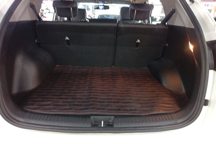 Used Hyundai ix25 2017 1.6L Automatic Smart Version Trunk