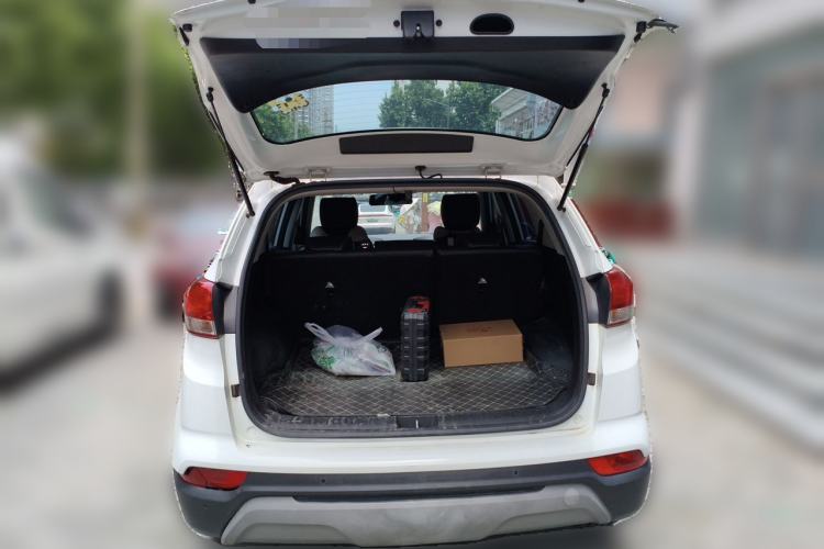 Used Hyundai ix25 2017 1.6L Automatic Smart Version Trunk