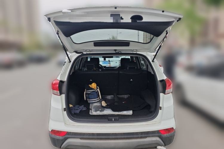 Used Hyundai ix25 2017 1.6L Automatic Smart Version Trunk