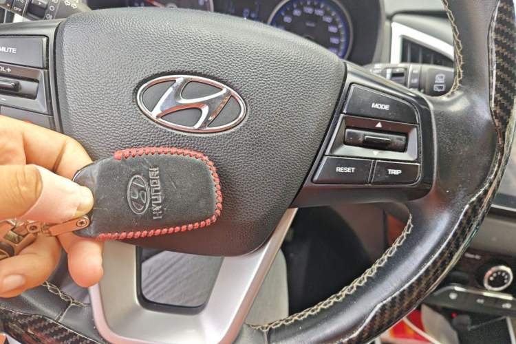 Used Hyundai ix25 2017 1.6L Automatic Smart Version Vehicle Key