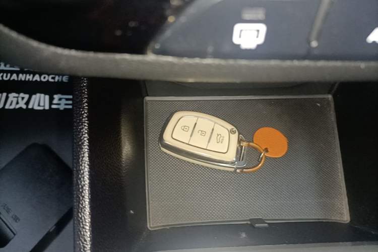 Used Hyundai ix25 2017 1.6L Automatic Smart Version Vehicle Key