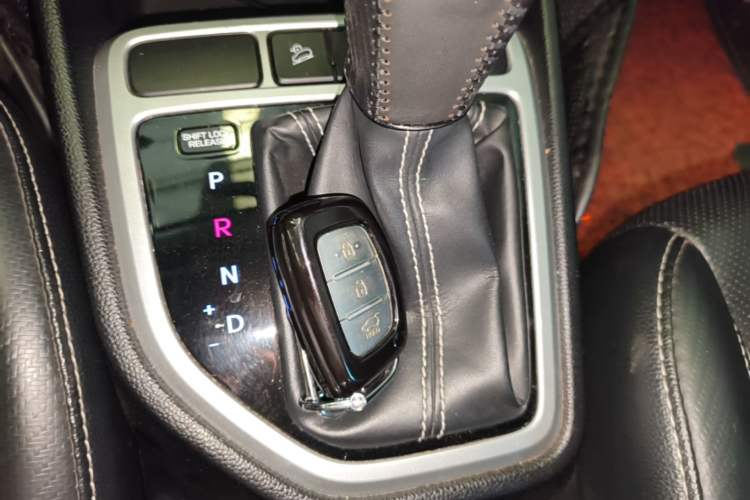 Used Hyundai ix25 2017 1.6L Automatic Smart Version Vehicle Key